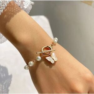 Retro fashion butterfly Pearl bracelet